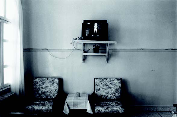 Ηρακλής Παπαϊωάννου, Εντευκτήριο, 2003